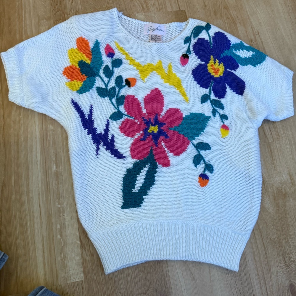 Vintage Jaclyn Smith Floral Sweater